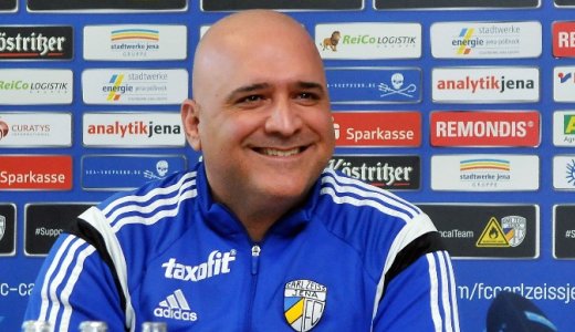 JEZT - Volkan Uluc bleibt bis zum Juli 2017 Cheftrainer beim FC Carl Zeiss Jena - Foto © FCC