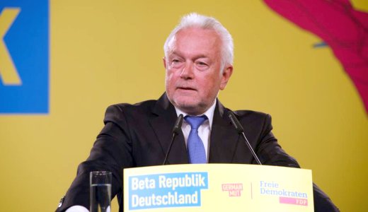 Wolfgang Kubicki beim Bundesparteitag 2016 der FDP in Berlin - Bildrechte: FDP