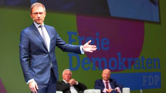 fdp-christian-lindner-beim-3k17-dreikoenigstreffen-in-stuttgart