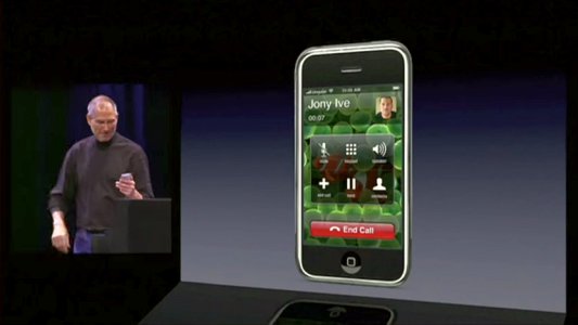 the-first-offical-phonecall-with-the-iphone-on-january-9th-2007-screenshot-apple-inc