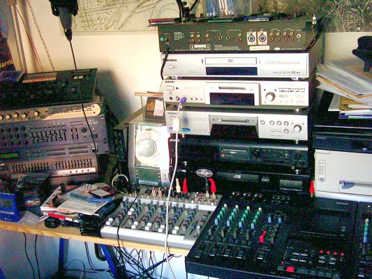 Blick in das Radio Jena Studio am Löbdergraben im Jahre 2002. - Foto © MediaPool Jena