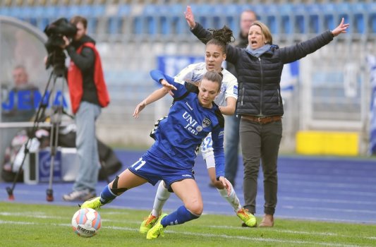 Emotionen pur gab es beim Erfolg der Damen des FF USV Jena gegen Duisburg. - Foto © FF USV